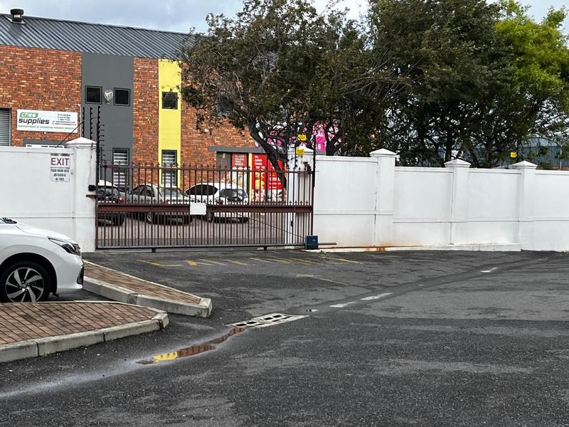 1 Bedroom Property for Sale in Strand Central Western Cape